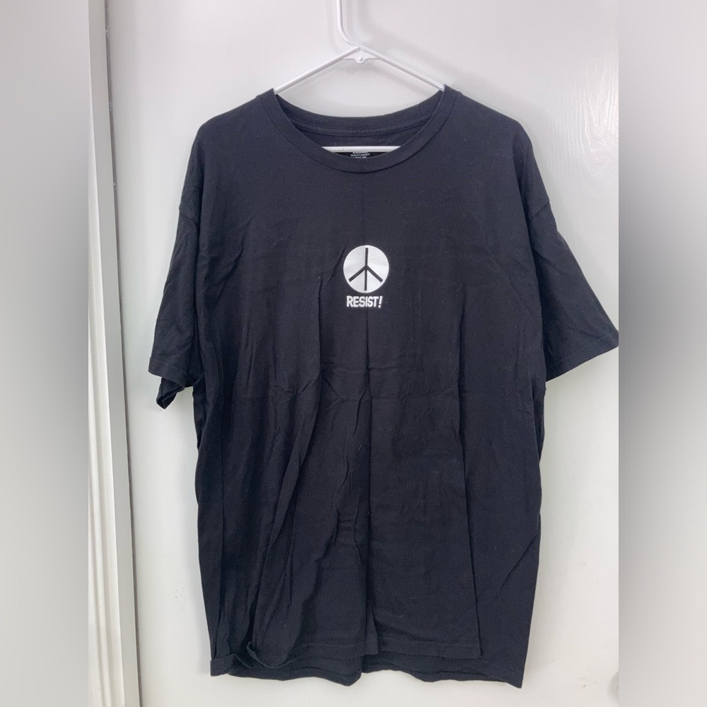 Excellent Condition Obey Worldwide Graphic Tee